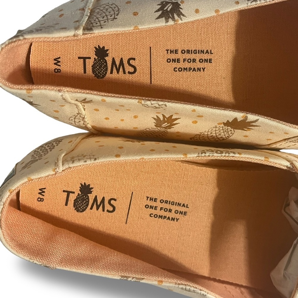 TOMS Women's Alpargata Slip-On Metallic Pineapple Print Flats - Picture 5 of 7